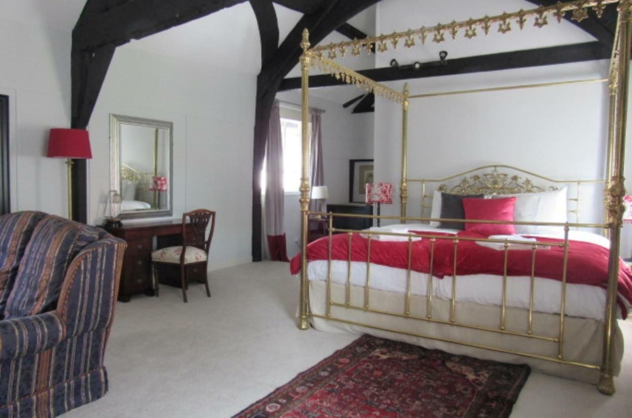The Old Vicarage Hotel & Restaurant Bridgwater Dış mekan fotoğraf The bedroom